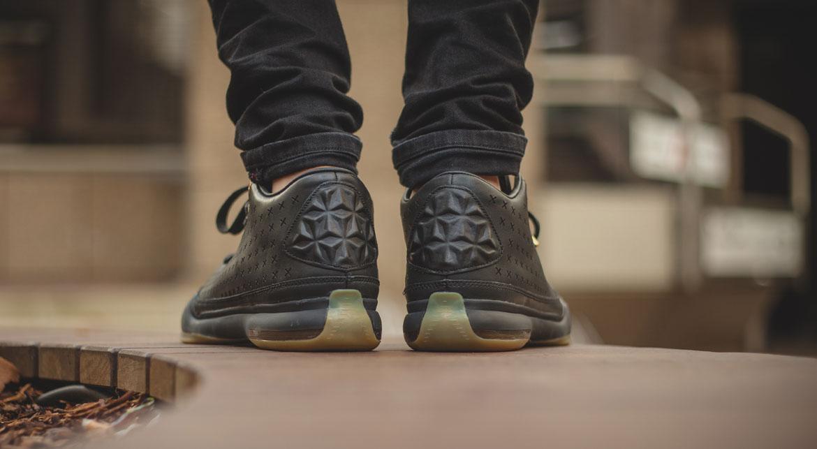 Nike Kobe X mid EXT QS 